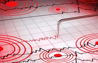 Antalya'da 4,9 büyüklüğünde deprem