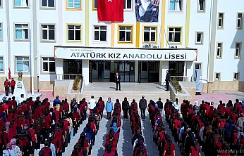 Atatürk Kız Anadolu Lisesinde Cumhuriyet Coşkusu