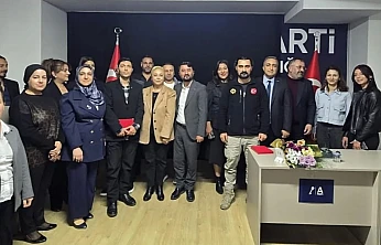 Bağımlılık Sorununa Siyasi Çözüm: Kadın Kollarından Seminer