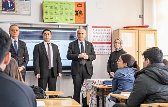 Başkan Sami Er'den Öğrencilere Mesaj: 'Azmin Önünde Engel Yok'