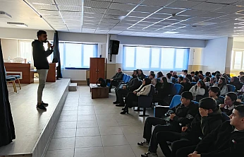 Battalgazi Anadolu Lisesi'nde Gençlere Ufuk Açan Kariyer Buluşması