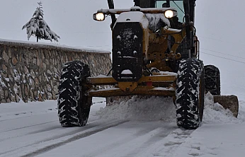 Büyükşehir Belediyesi'nden Kış Tedbirleri: 269 Araç, 1.117 Personel Görevde