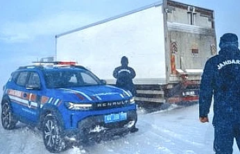 Darende'de Kapanan Karayolları Kontrollü Şekilde Açıldı