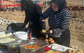 Darende Üretimle Yükseliyor: 500 Aileye Patatesle Ekmek Kapısı Açıldı