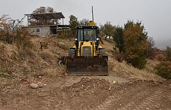 Doğanşehir'de Yol, Altyapı ve Sosyal Projeler Hız Kesmeden Sürüyor