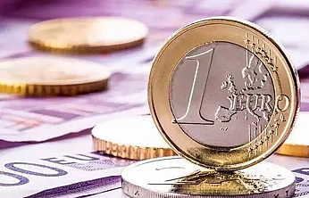 Dolar ve Euro Haftanın Son İşlem Gününe Yükselişle Başladı