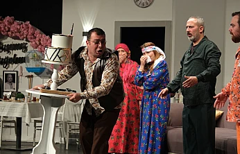 Erzurum'da Sanat Rüzgârı: Yeni Oyun Büyük İlgi Gördü