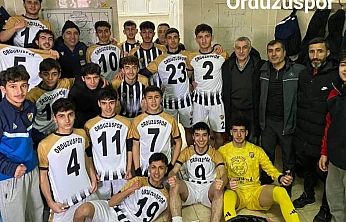 Gençlerde Zirve Değişmedi: Battalgazi Belediyespor ve Orduzuspor Gruplara Gidiyor