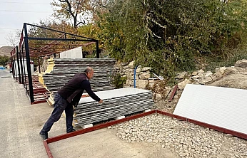 İmkânsızlıkları Aştı, Ev Önünde Sanayi Kurdu: Bülent Yaşar'ın Konteyner Başarısı