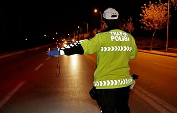 İstanbul'da 435 Aranan Şüpheli Yakalandı