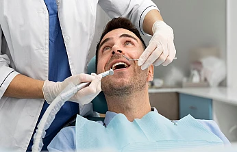 Kanal Tedavili Dişlerde Beyazlatma Uyarısı