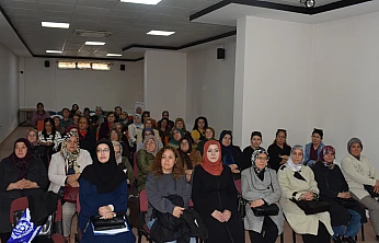 Kent Konseyi'nde Kanser Taramaları ve Erken Teşhis Konferansı Düzenlendi