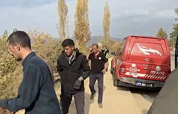 Kontrolden Çıkan Minibüs Takla Attı: 3 Kişi Yaralı