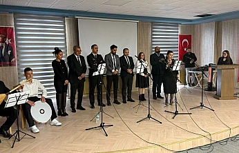 Kuluncak'ta 24 Kasım Öğretmenler Günü Programı Düzenlendi