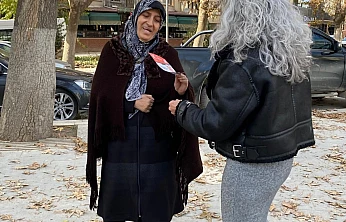 Malatya'da Kadınlar Sahada: Yeniden Refah'tan Yoğun Halk Teması