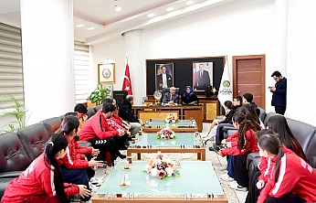 Malatya'da spor yatırımları büyüyor, şampiyonlar ödüllendirildi