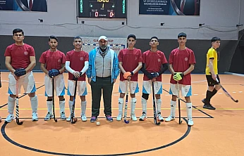 Malatya Hokeyinde Tarihi Hafta: 1. ve 2. Lig'de Çifte Temsil