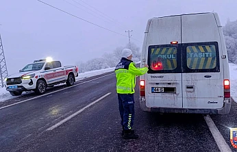 Öğrencilerin Güvenliği İçin Servis Araçları Kontrol Edildi