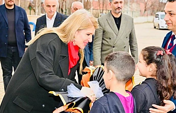 Ölmeztoprak: 'Güçlü Türkiye, Güçlü Nesille Mümkün'