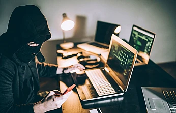 Önce Küçük Tutar, Sonra Büyük Vurgun: Mobil Oyun Tuzağı