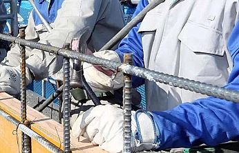 Sanayide Kayıp Sürüyor, İnşaatta İstihdam Canlanıyor