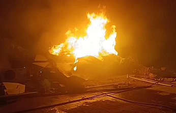 Şantiyede Akşam Saatlerinde Yangın: Can Kaybı Yaşanmadı