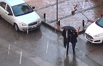 Sıcaklıklar 4 Derece Düşüyor: İç ve Doğu Kesimlerde Yağışlı Hava Hakim