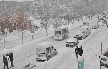 Türkiye'nin Kuzey, İç ve Batısında Kar ve Fırtına Etkisi