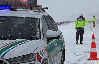 Uyuşturucuyla Mücadelede Kararlılık: 4 Tutuklama, Binlerce Hap Ele Geçirildi