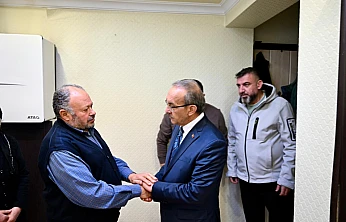 Vali Seddar Yavuz Depremde Yakınlarını Kaybeden Ailelerle Buluştu