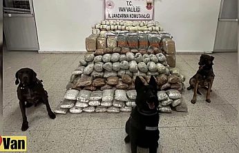 Van ve Hakkari'de Eş Zamanlı Operasyon: 324 Kilo Uyuşturucu Ele Geçirildi