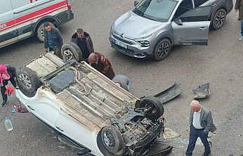 Yamaç Mahallesi'nde Otomobil Yokuş Aşağı Yuvarlandı: Okul Öğrencisi Hastaneye Kaldırıldı