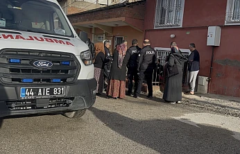 Yeşilyurt'ta Endişelendiren İhbar: Kapı Kırıldı, Ev Boş Çıktı