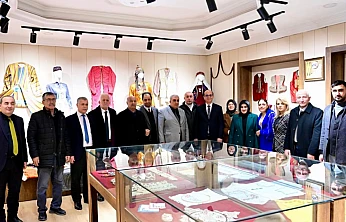 Yeşilyurt'ta Kültürel Miras Halı Tezgâhında Hayat Buldu