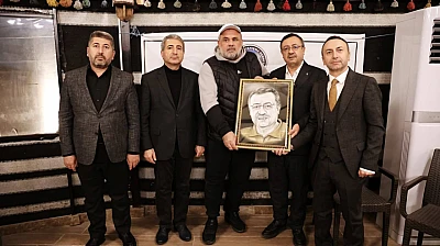 AK Parti Malatya İl Başkanı Ali Bakan, Akçadağ Dayanışma Derneği Toplantısına Katıldı