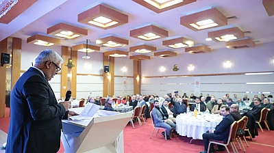 Toprakta Öğrenilen Meslek, Alkışlarla Taçlandı