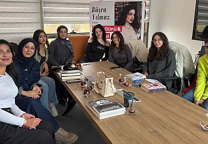 Yazar Büşra Yılmaz: 'Beş Yıl Sonra Yeniden Edebiyata Döndüğüm İçin Çok Heyecanlıyım'