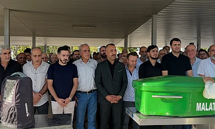 Ahmet Zafer, Malatya Şehir Mezarlığı'nda Son Yolculuğuna Uğurlandı