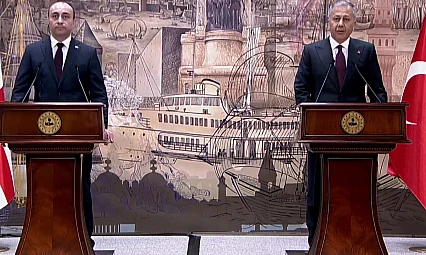 Bakan Yerlikaya: Kırmızı bültenle aranan 588 kişi yakalandı