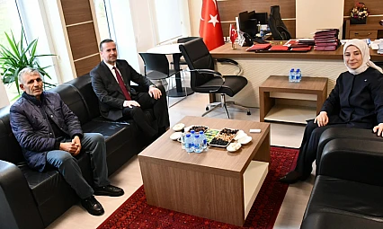 Başkan Salih Karademir, Kutsal Baytak'ı Makamında Ziyaret Etti