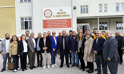 CHP Malatya İl Yönetimi Mazbatasını Aldı