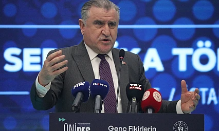 Gençlik ve Spor Bakanı Bak, ÜNİDES programında konuştu