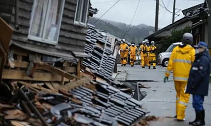Japonya'daki 7,2 büyüklüğündeki deprem yer kabuğunu 9 santimetre kaydırdı