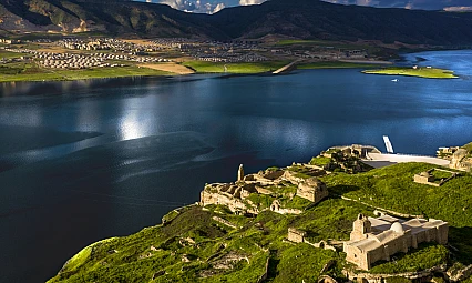Kaymakam İmrak: Hasankeyf'te Kazdığınız Her Yerden Bir Tarih Fışkırıyor, Yeni Sürprizlere Açık Olun