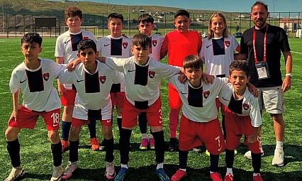 Spor İnsanı Ali Serttürk: 'Topu Seven Çocuk Her Zaman Bir Adım Öndedir!'