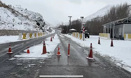 Yoğun Tipi Darende–Gürün Yolunu Kapattı: Çalışmalar Aralıksız Devam Ediyor