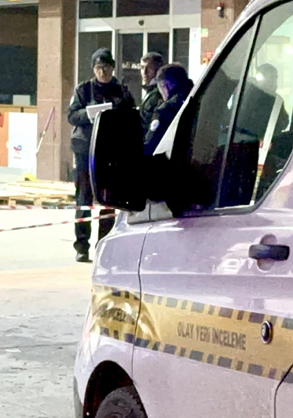 Malatya'da Hareketli Gece: İki Kişi Bıçaklandı, Şüpheli Kayıplara Karıştı