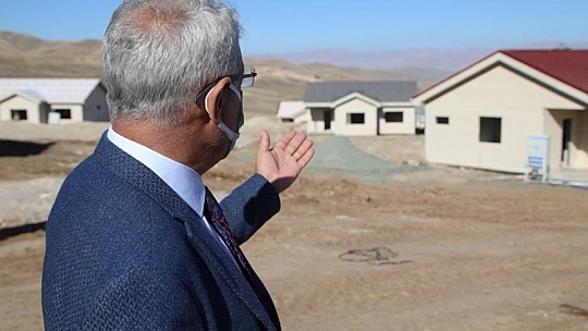 Başkan Güder: 'Köy Evleri Yıl Sonunda Teslim Edilecek'