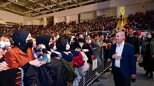 Yeşilyurt Belediyesi Gençlik Şöleni Renkli Ve Coşku Dolu Geçti