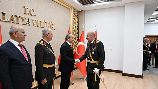 Malatya'da 30 Ağustos Zafer Bayramı ve Türk Silahlı Kuvvetleri Günü 103. Yıl Dönümü Coşkuyla Kutlandı
